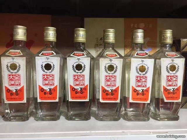正规烟酒回收烟系列/酒系列/烟系列/黄金系列/冬虫